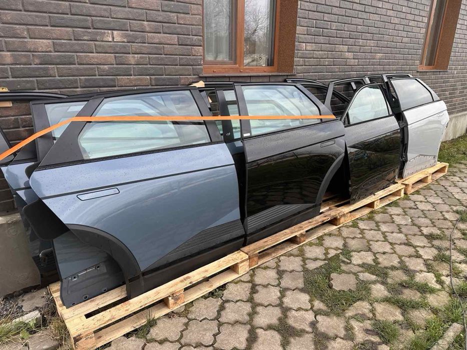 Дверка Двері Hyundai Ioniq 5 Іонік 5