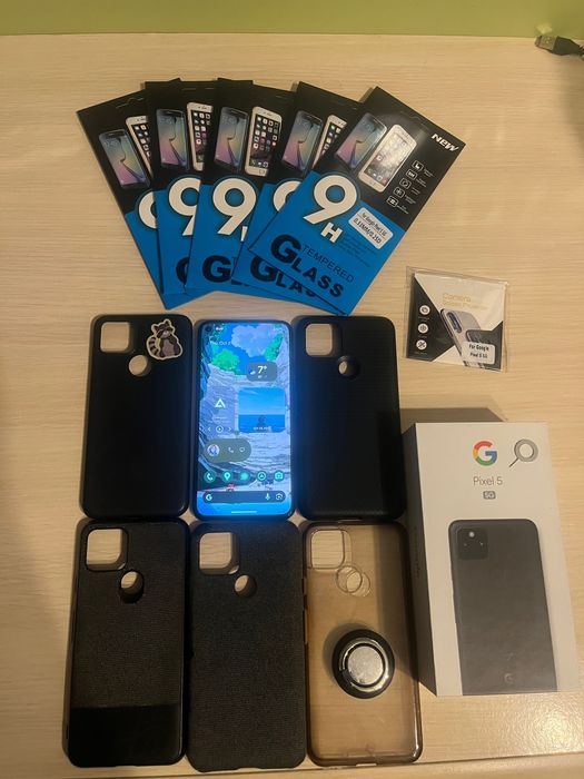 Google Pixel 5 plus akcesoria
