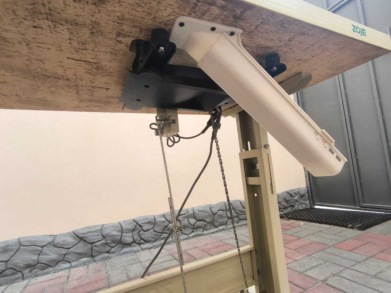 Промисловий 4 нитковий оверлок ZOJE B9500-13-02