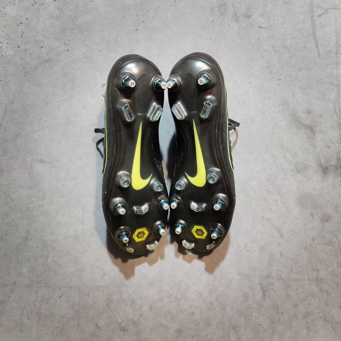 Korki Nike Phantom VNM Elite Anti-Clog 42,5