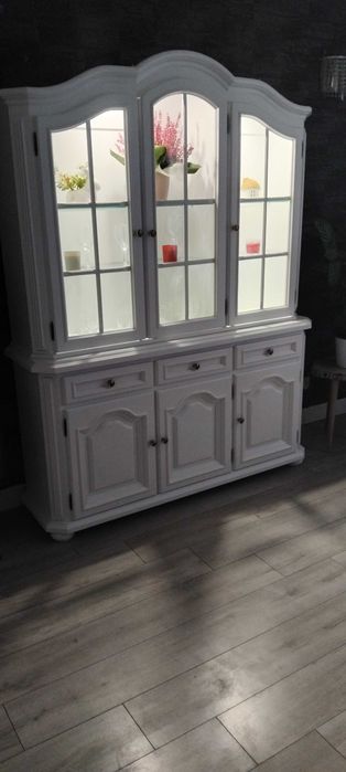 Kredens- witryna drewniany