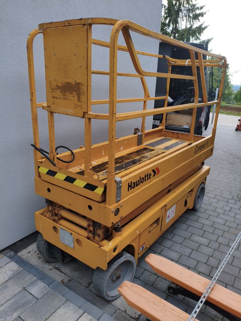 Podnośnik nożycowy Haulotte Compact 8  FV brutto