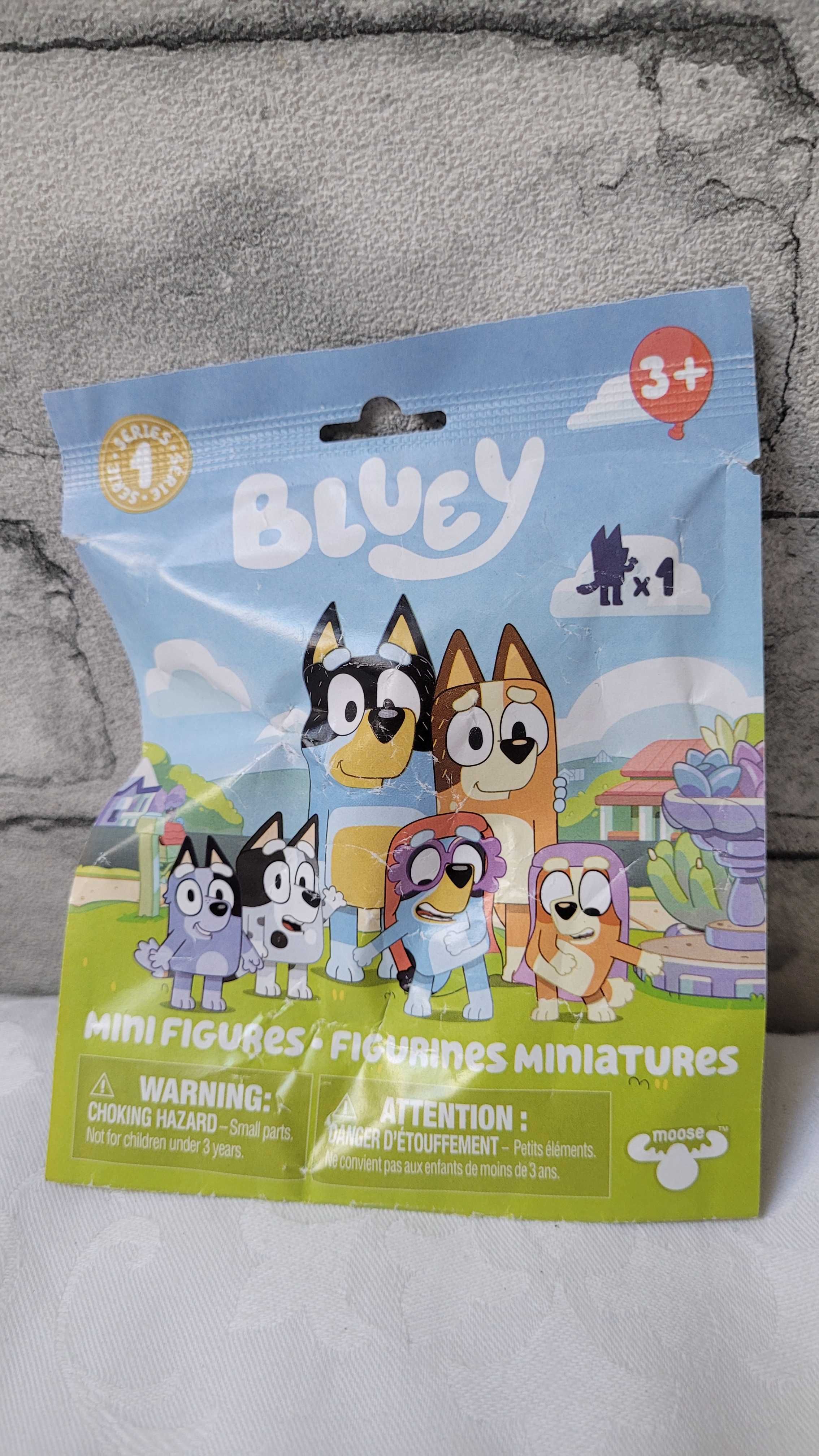 Mini figurka niespodzianka z bajki Disneya Bluey