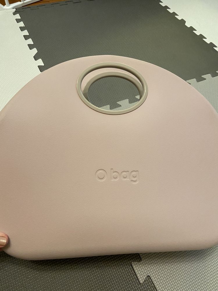 Obag moon w kolorze rosa smoke
