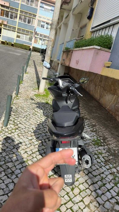 Honda PCX 125/2025 como nova