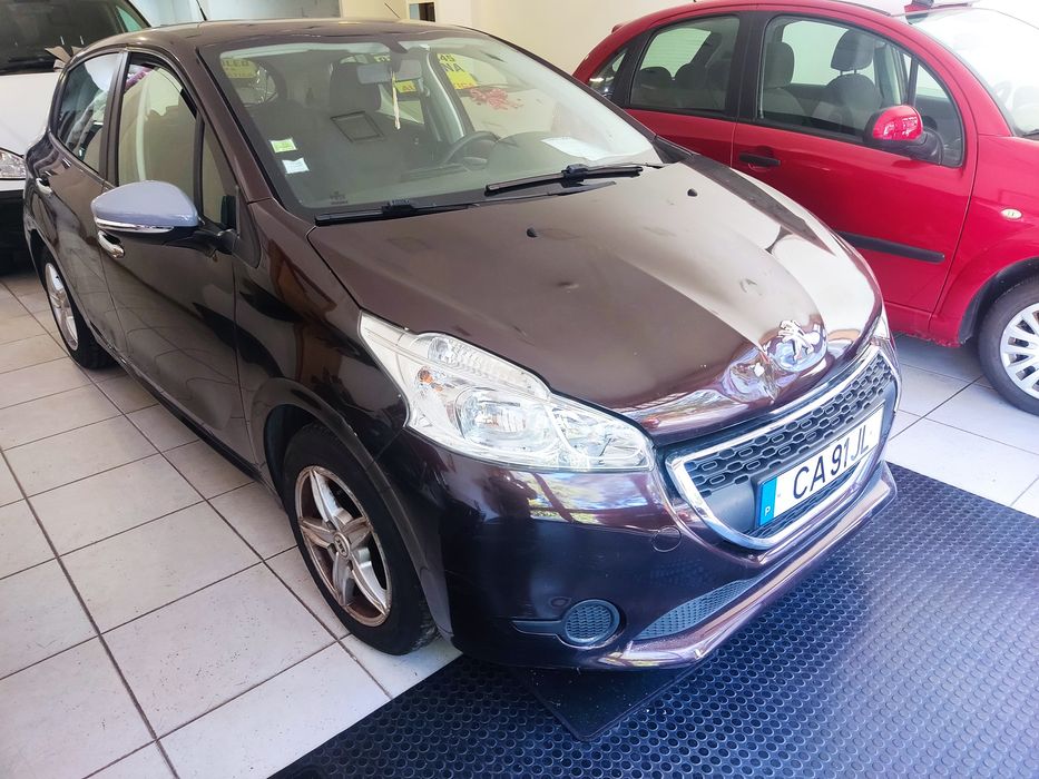 Peugeot 208 para revenda