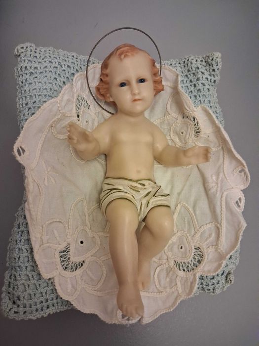 Menino Jesus em almofada