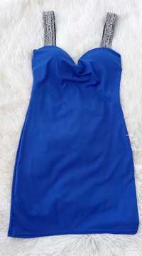 Жіноче плаття синього кольору