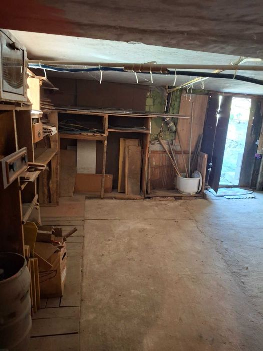 (13) Продам міцний 2-поверховий будинок в Сухому Лимані.