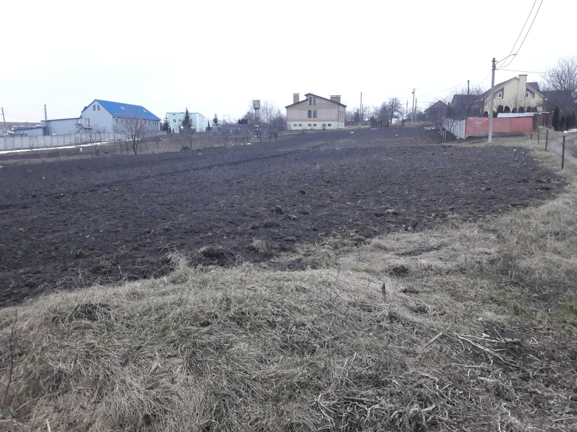 Земельна ділянка під забудову