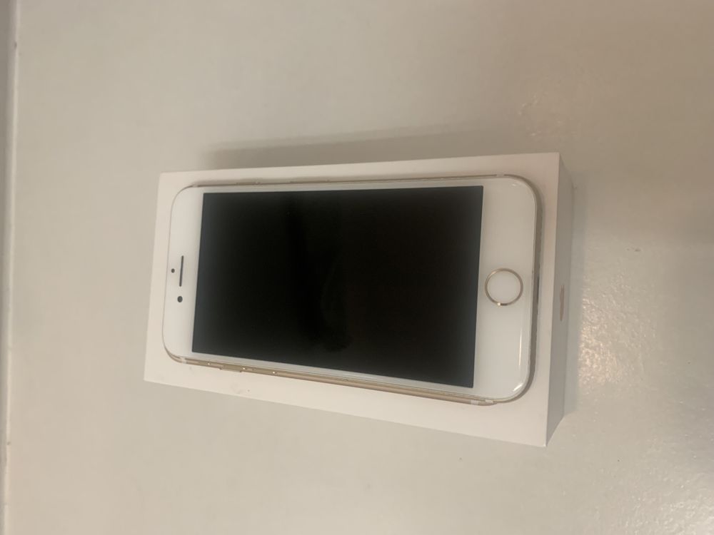 IPhone 7 32GB biało złoty