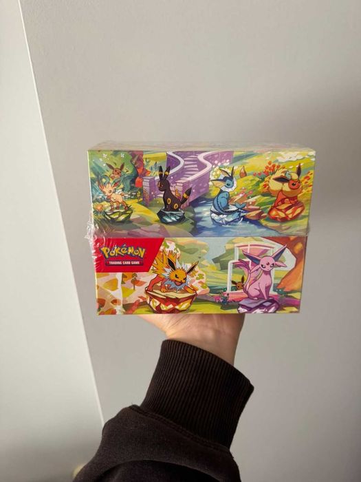 Pokemon TCG Prismatic mini tin display