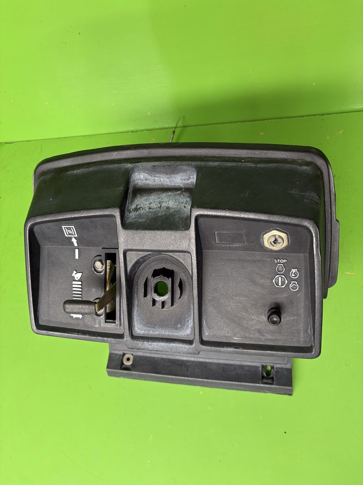 Traktrek kosiarka pulpit kokpit MTD B10 B11 Master Cud