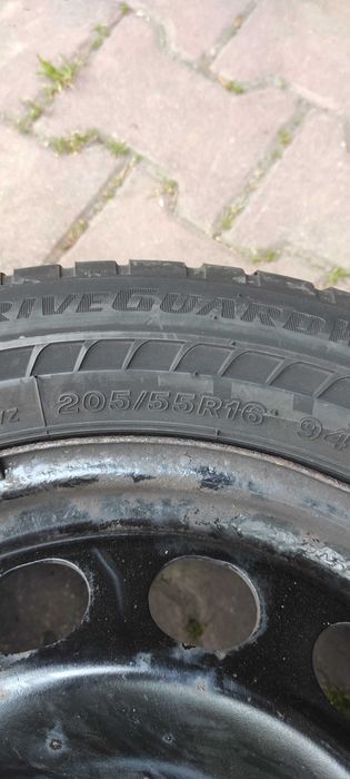 Komplet na zimę. Opony + felgi. Audi.