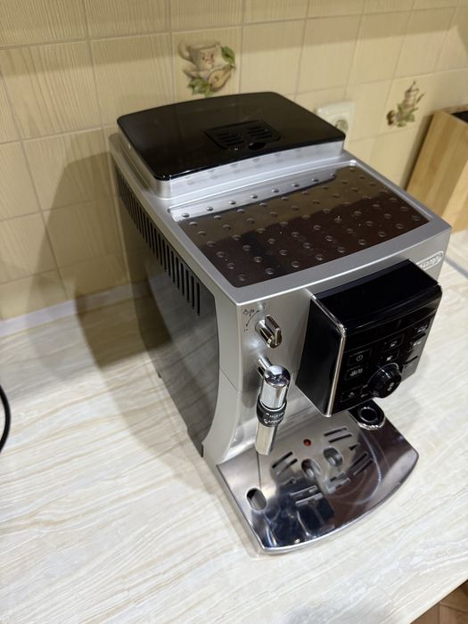 Кавомашина Delonghi