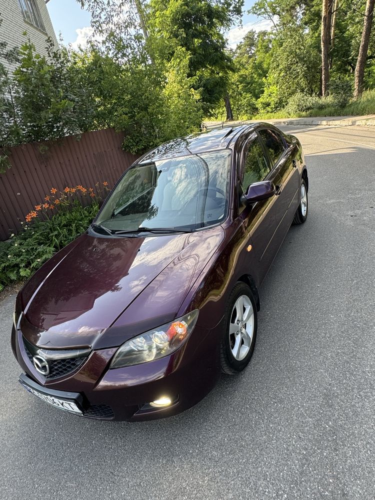 Mazda 3 ,Автомат 2007р.в. Кондиціонер ,Дуже гарний стан