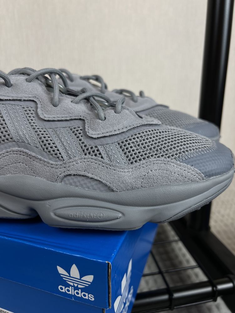 Кроссовки Adidas Ozweego gray