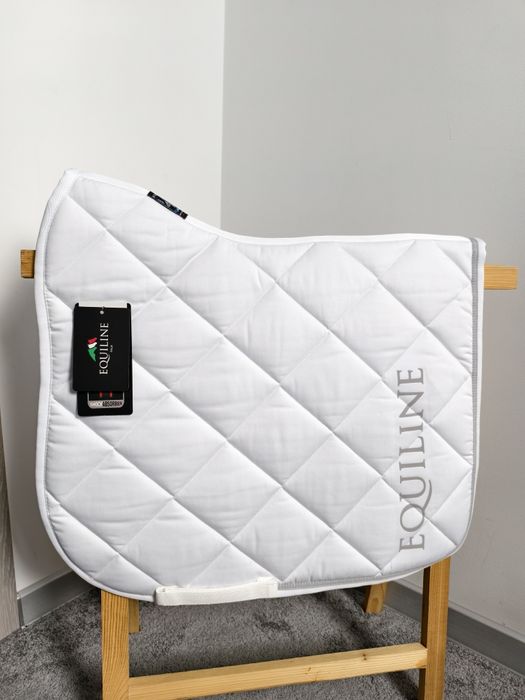 Czaprak ujezdzeniowy Equiline rombo logo Full DL biały