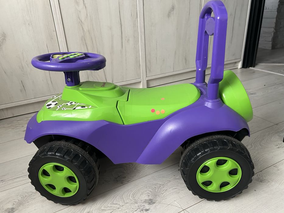 Продам машину-толокар