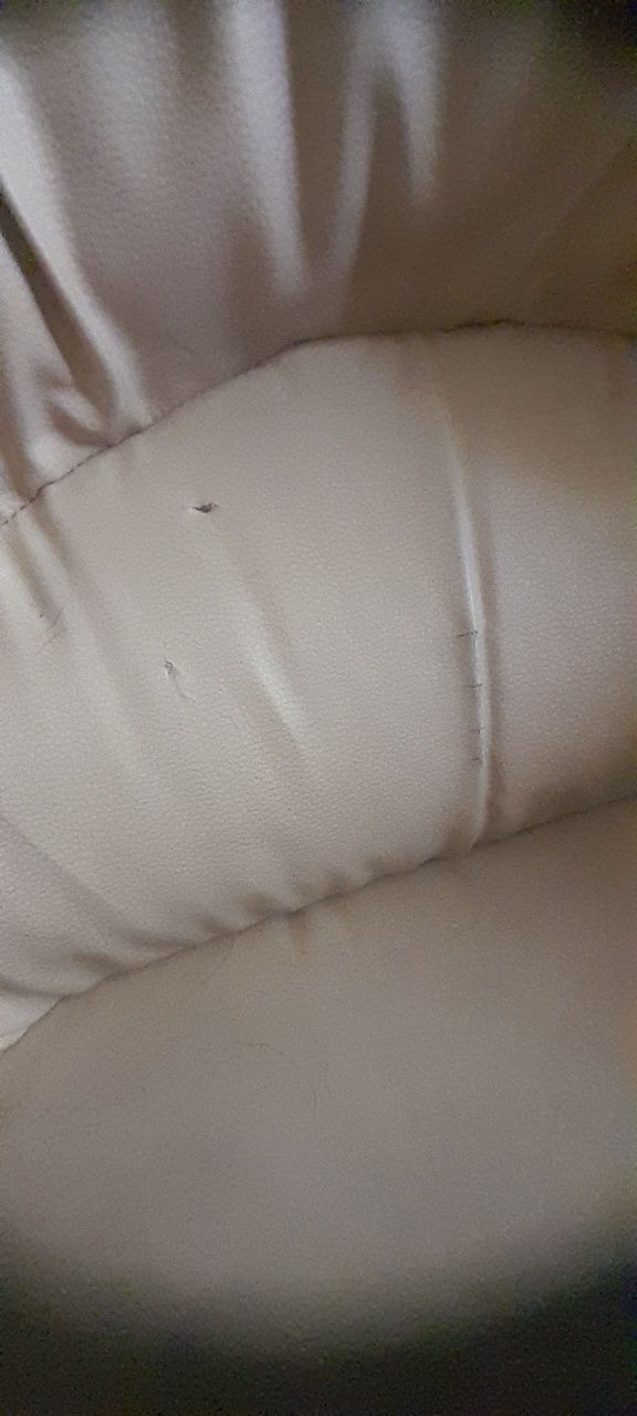 Sofa, 2 fotele i puf. Pilne. Odbiór osobisty