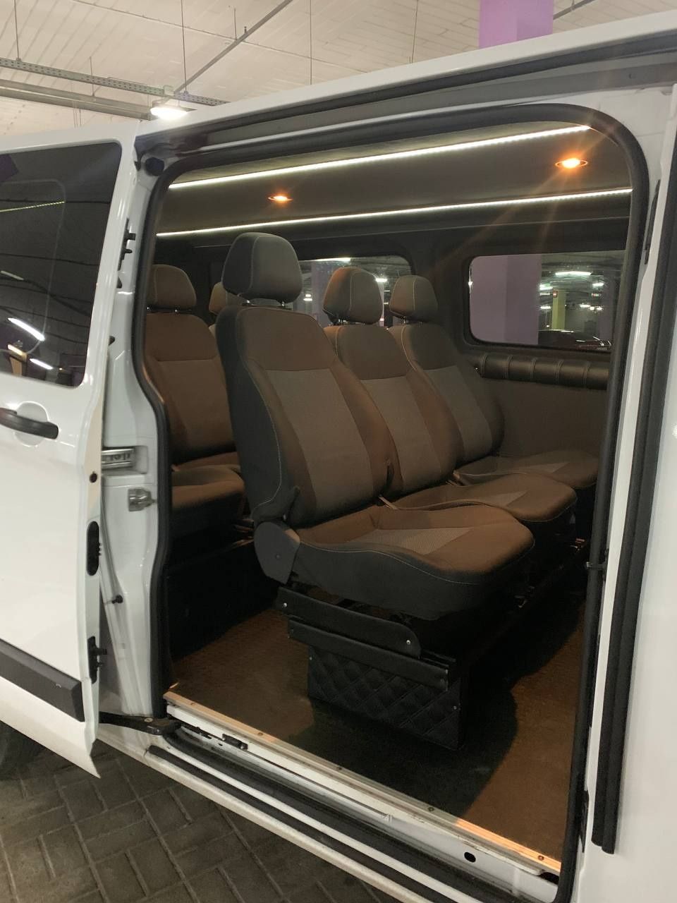 Продам Ford Transit custom