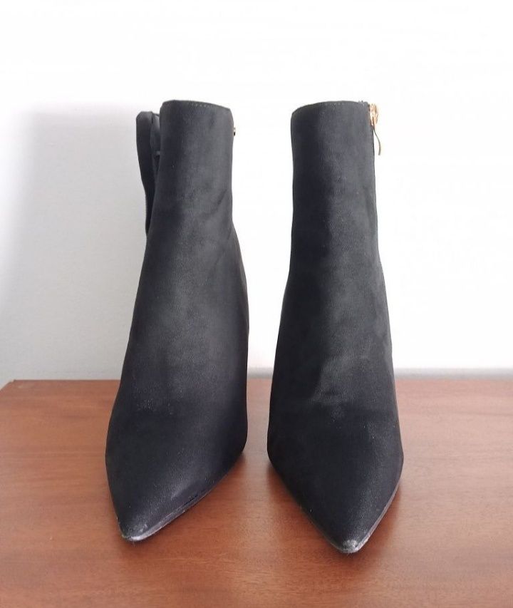 Botins de Camurça