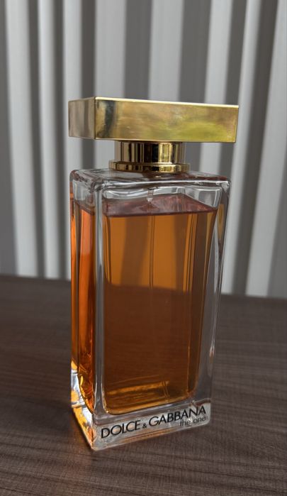 парфумована вода Dolce & Gabbana The One.