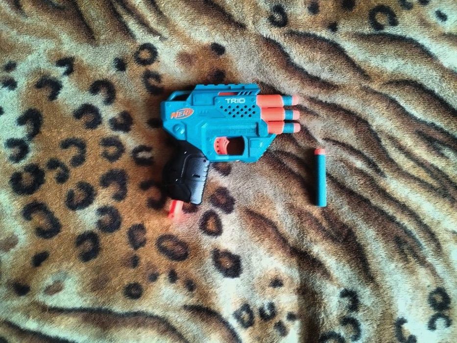 Nerf trio пистолет