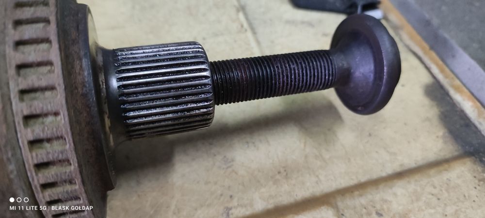 Półoś Lewa Przód Audi A4 B6 2.5 Multitronic 03 Części Blask Gołdap