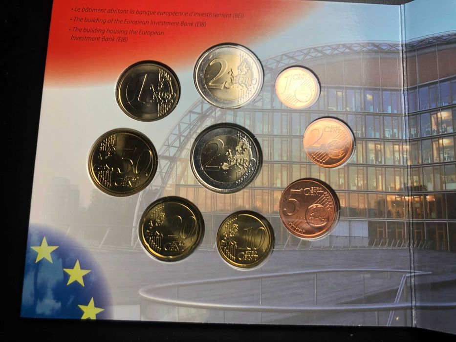 Set Anual Luxemburgo 2010 com Livro - Inclui 2€ Brasão Armas GrãoDuque