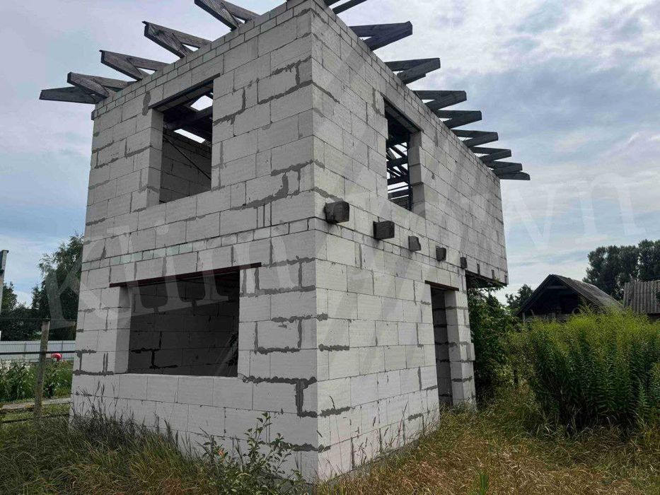Продаж недобудови в р-ні університету