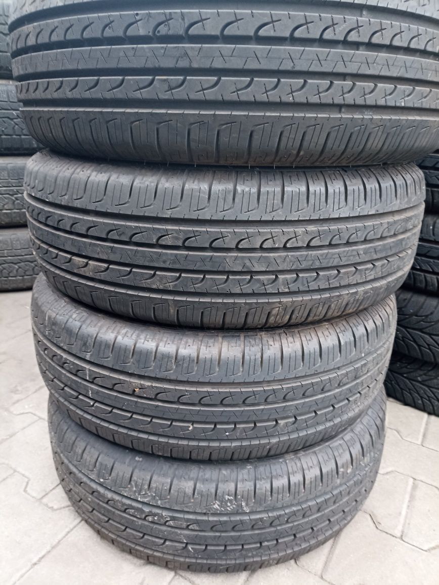 Opony letnie 215/60/17 Goodyear jak Nowe
