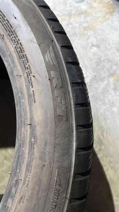 Комплект зимової гуми 275/45/20 Bridgestone
