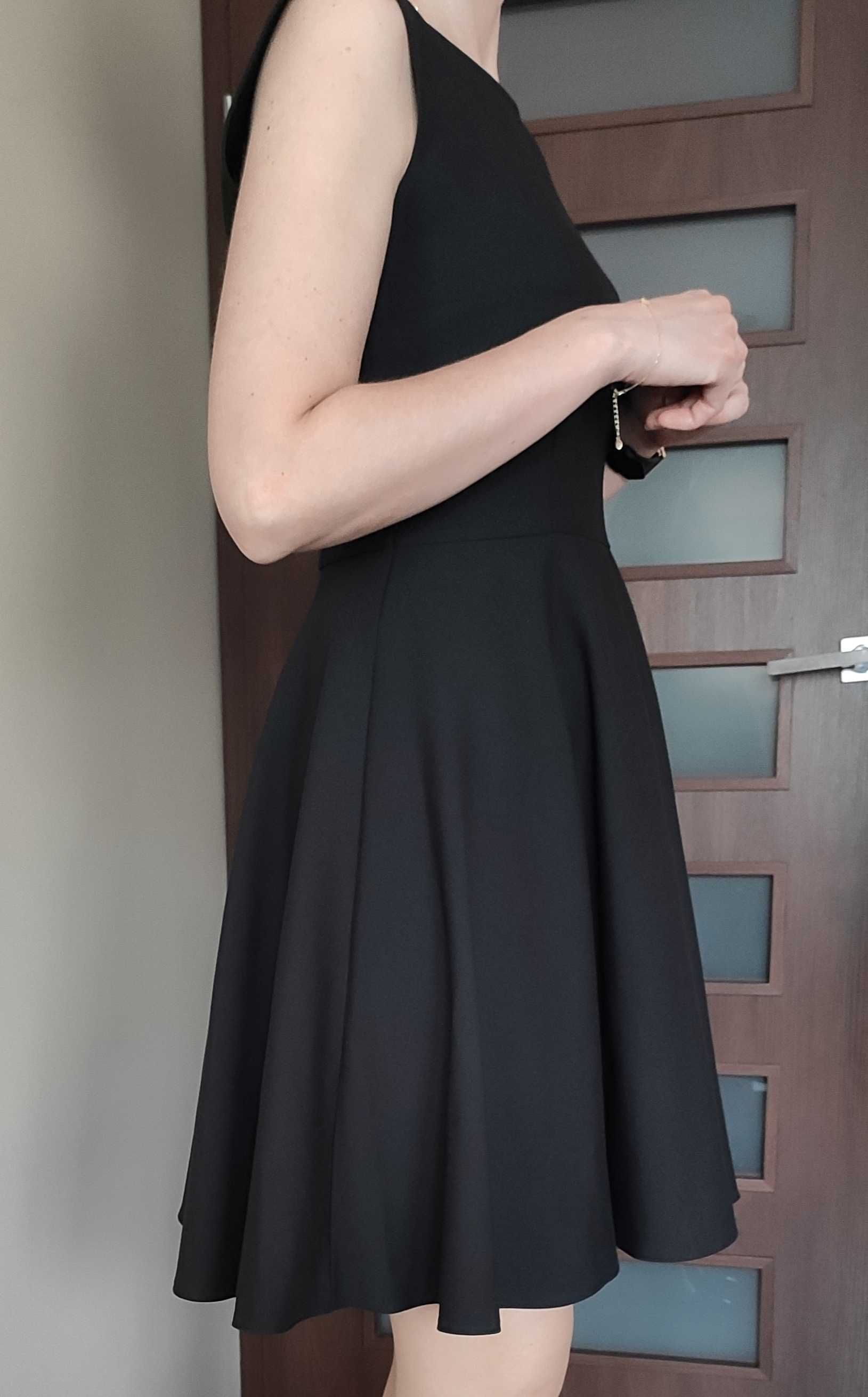 Sukienka czarna Mohito rozmiar 36