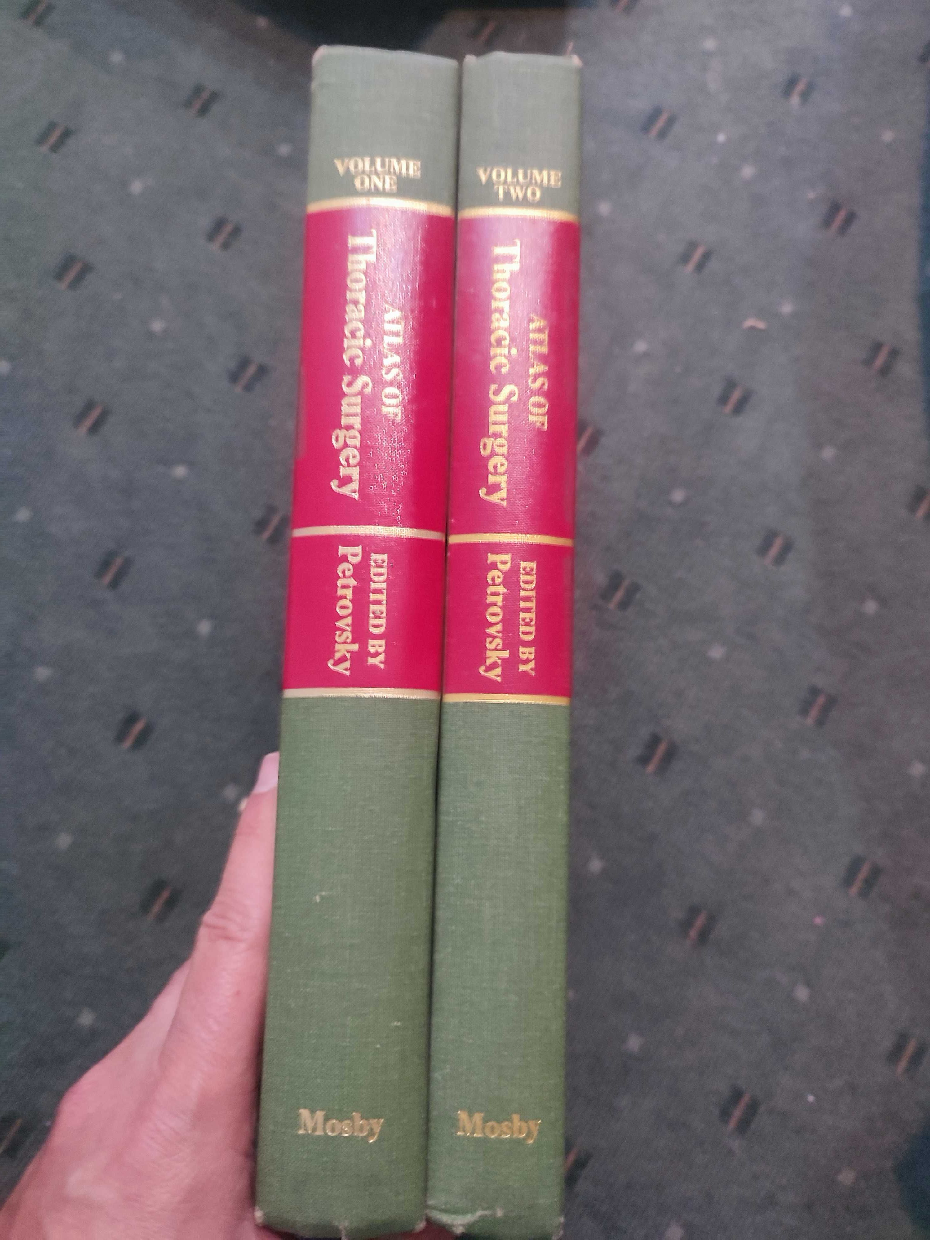 Atlas of Thoracic Surgery - Petrovsky - 2 volumes