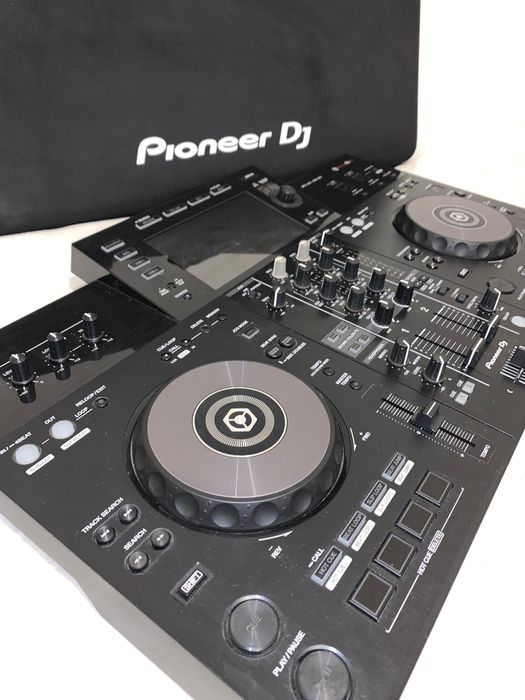 Pioneer XDJ RR com mala transporte