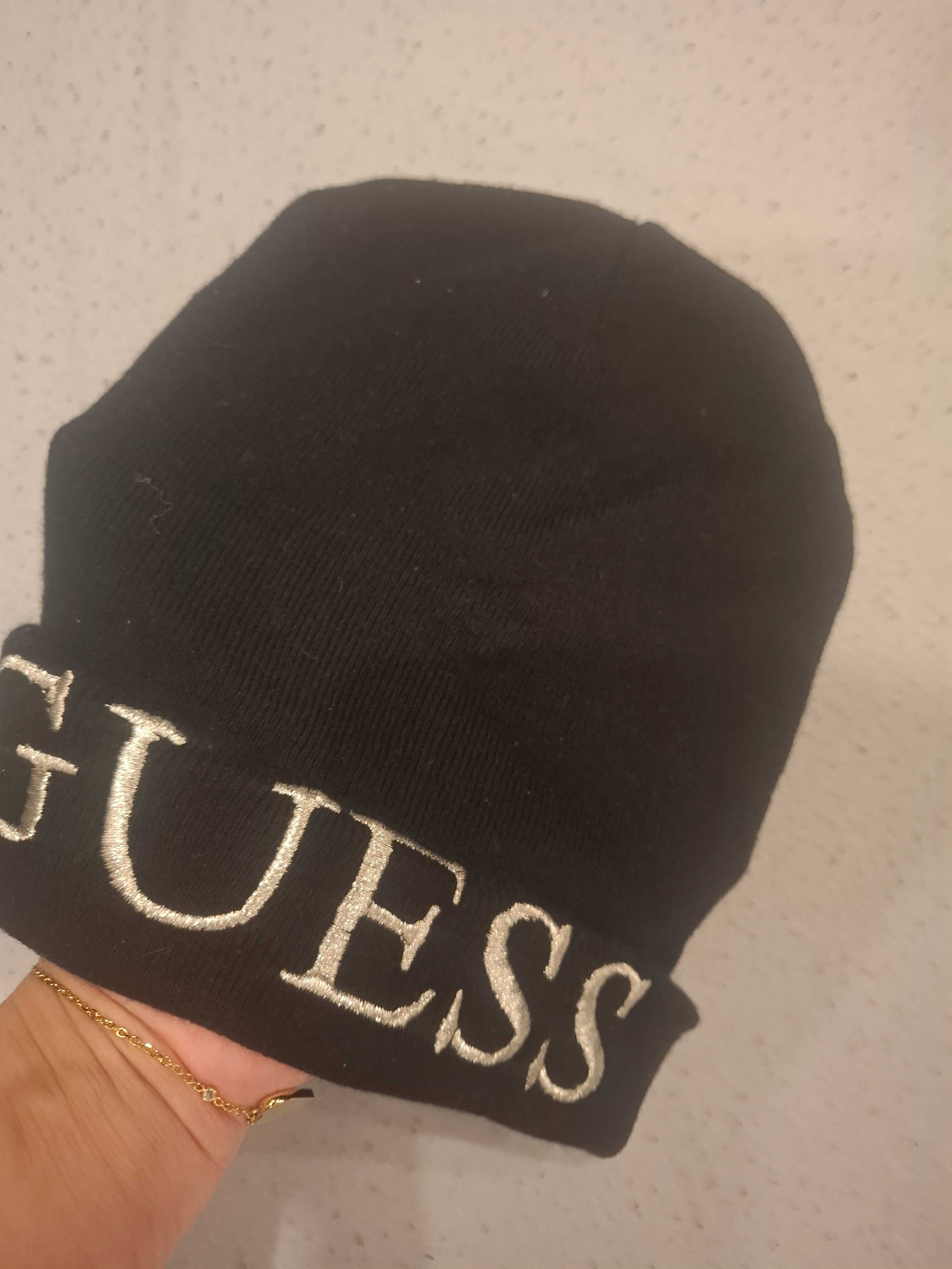 Guess czapka damska bdb stan