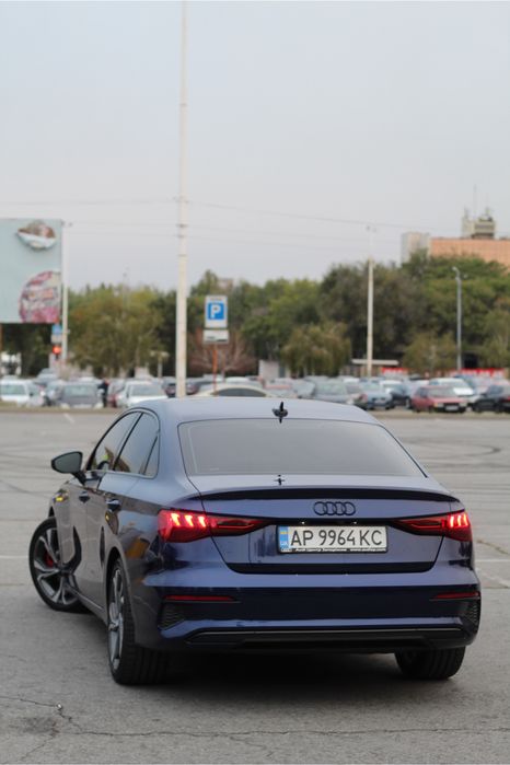 Audi A3 ( 8Y) 2022 року мʼякий гібрид