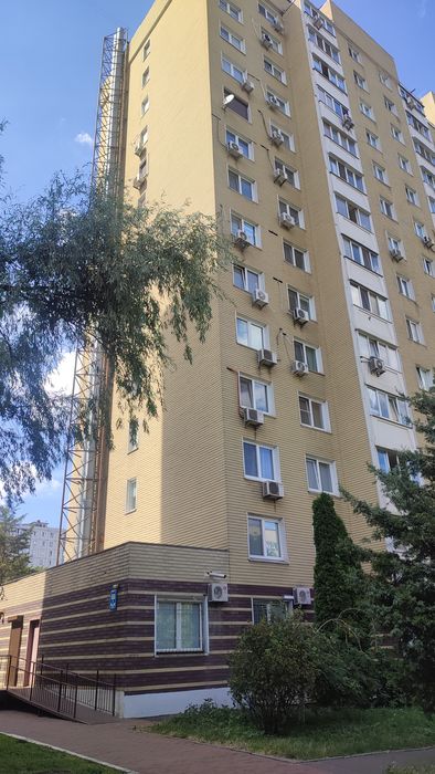 Ексклюзивна!  3кім квартира  вул. Машинобудівна, 21  без комісії