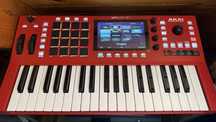 Akai MPC Key 37 syntezator