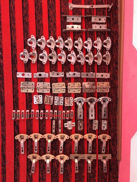 Мебельная фурнитура