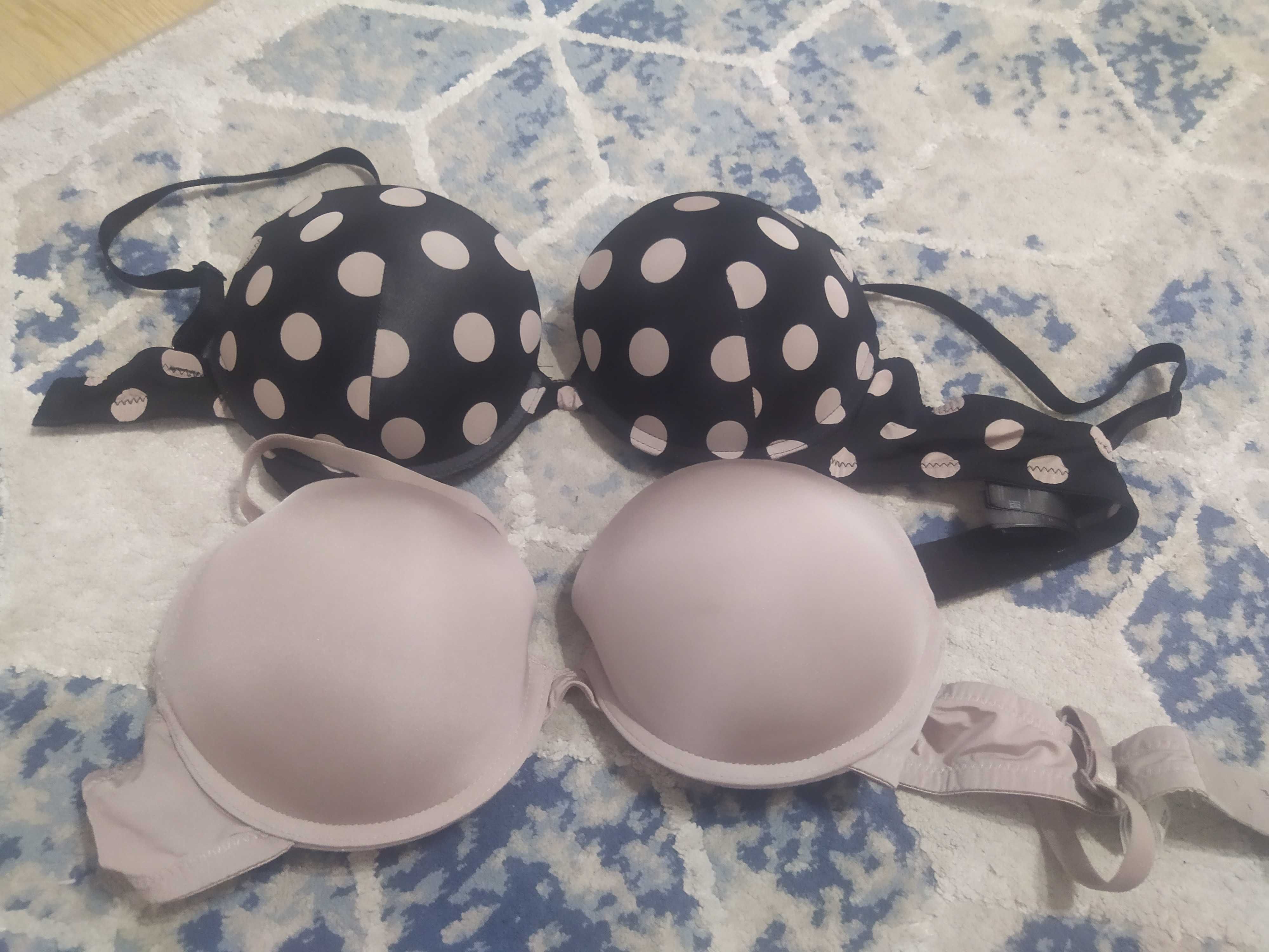 Biustonosze z firmy Reserved rozmiar 75 B dwie sztuki