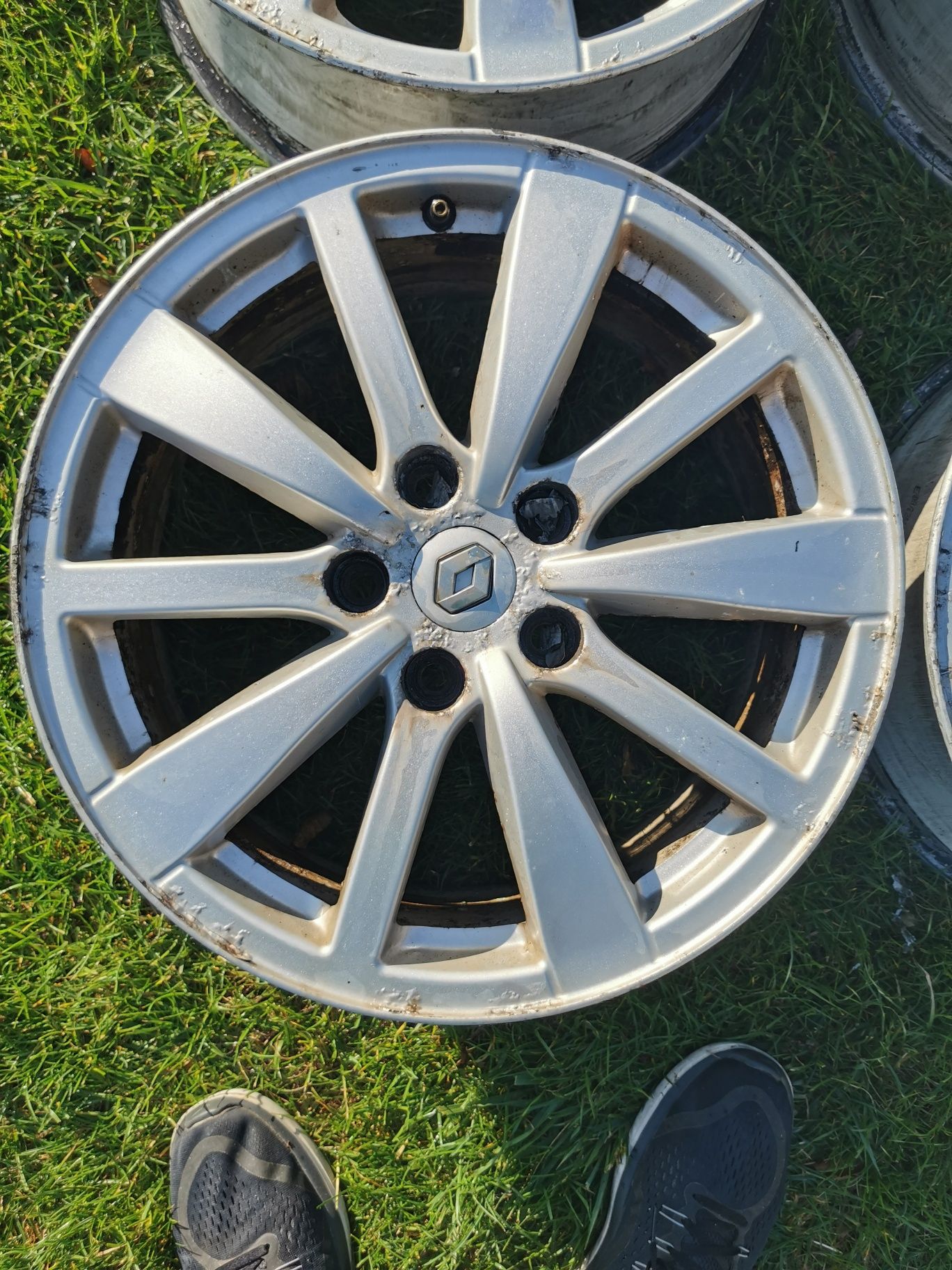 Felgi aluminiowe 5x114,3. 17 cali Renault laguna