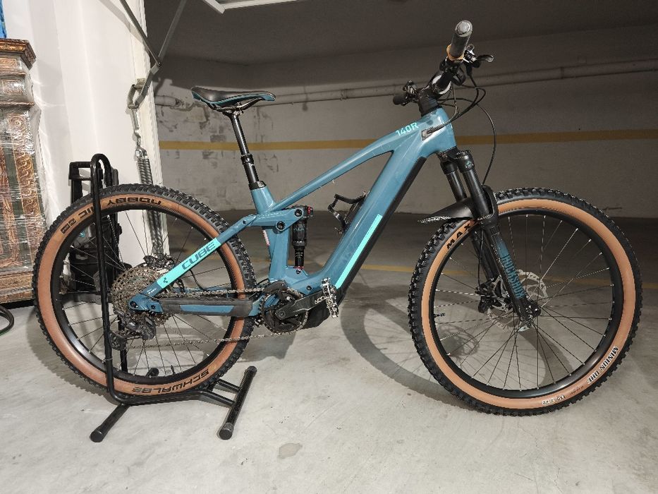 EMTB Cube Stereo Hybrid 140 Race em Carbono