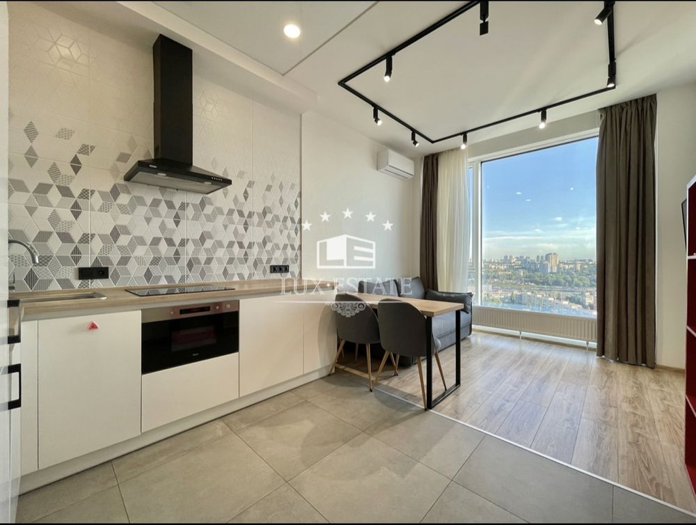 Продажа 2-комнатной квартиры ЖК Smart Plaza Polytech (КПИ)