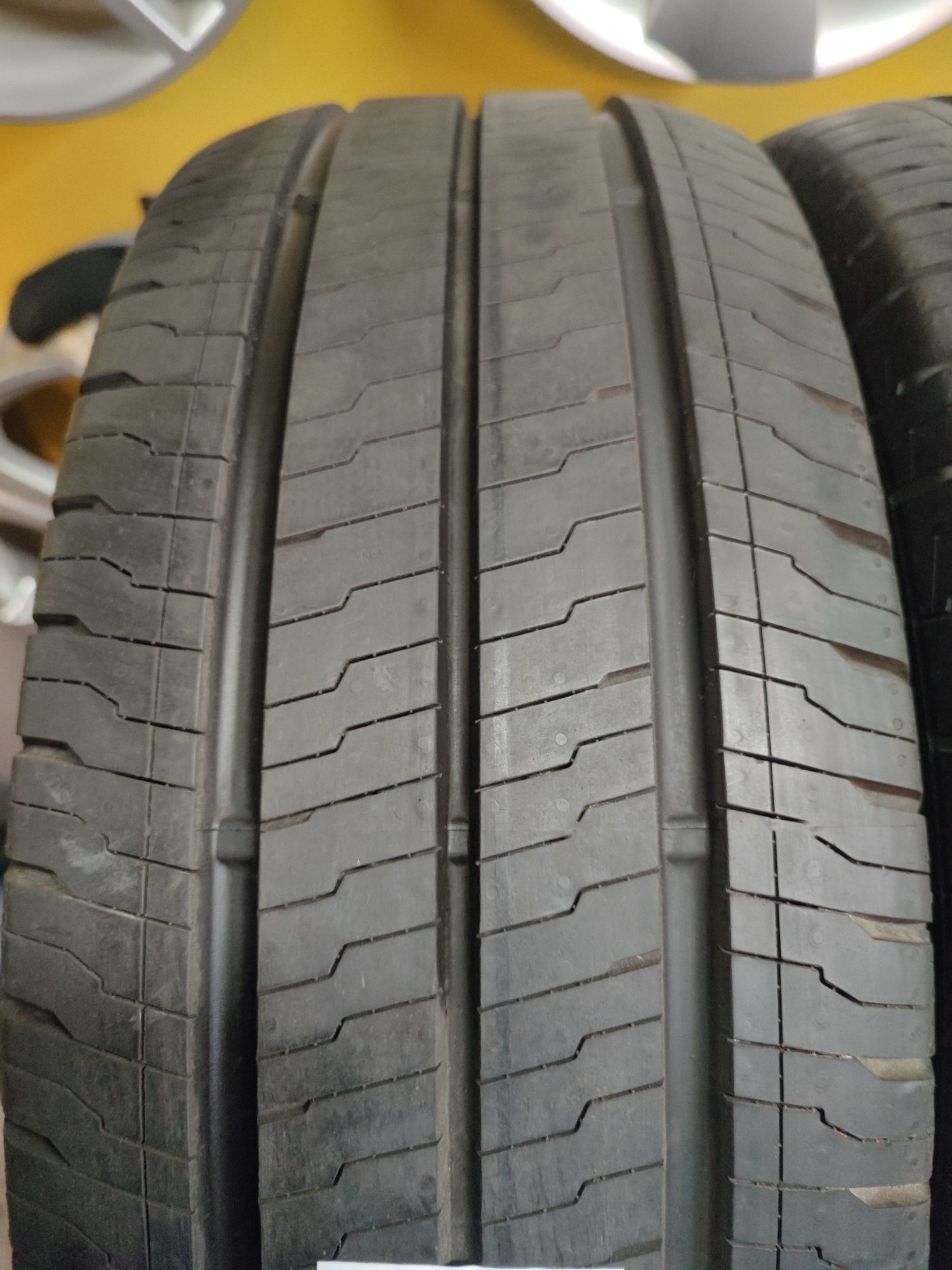 Opony letnie 235/65R16C 115/113R Continetal VanContactEco | 2023