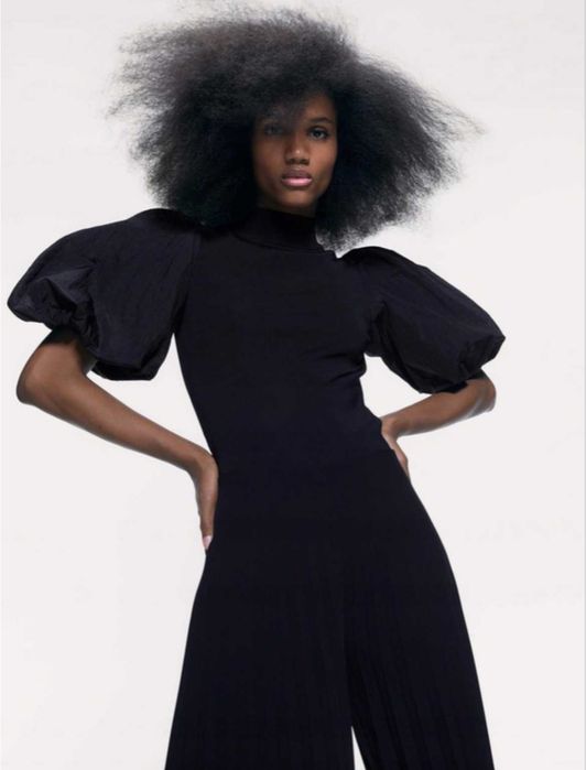 Топ з об'ємними рукавами Zara