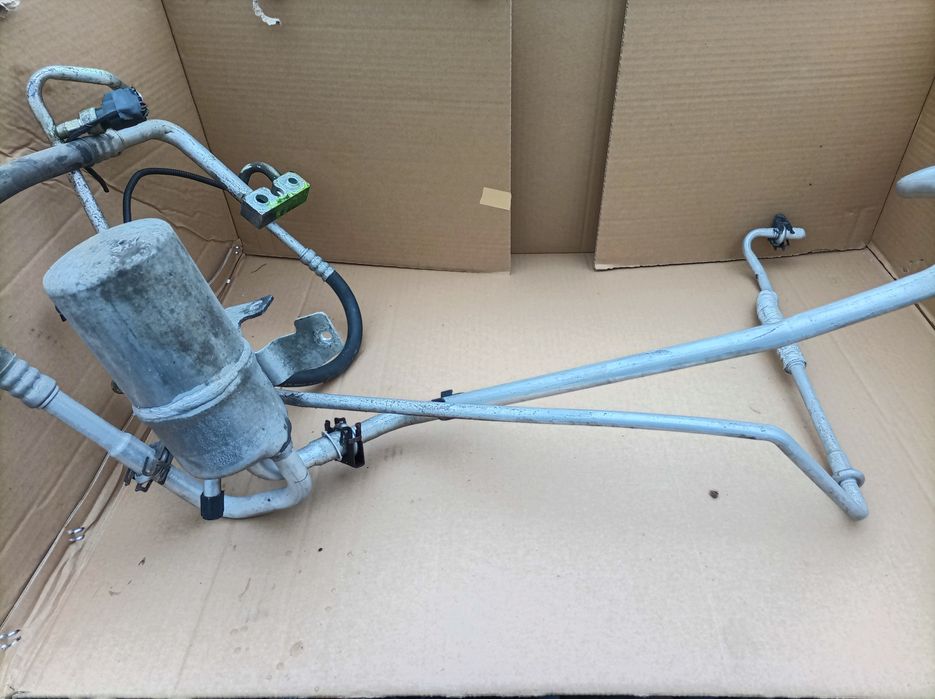 Przewody klimatyzacji Ford Fiesta Mk6 1,3 1,4