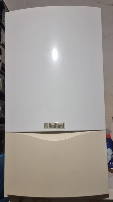 Piec gazowy kocioł  dwufunkcyjny Vaillant  DGN 6