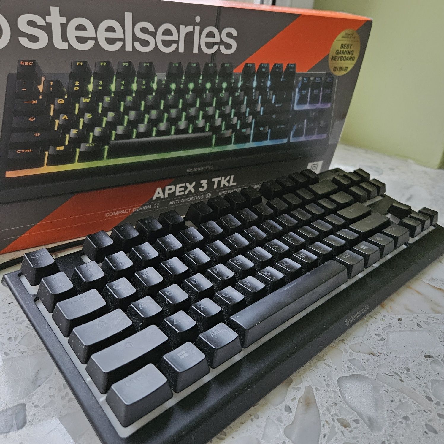 Klawiatura przewodowa Steelseries Apex 3 TKL